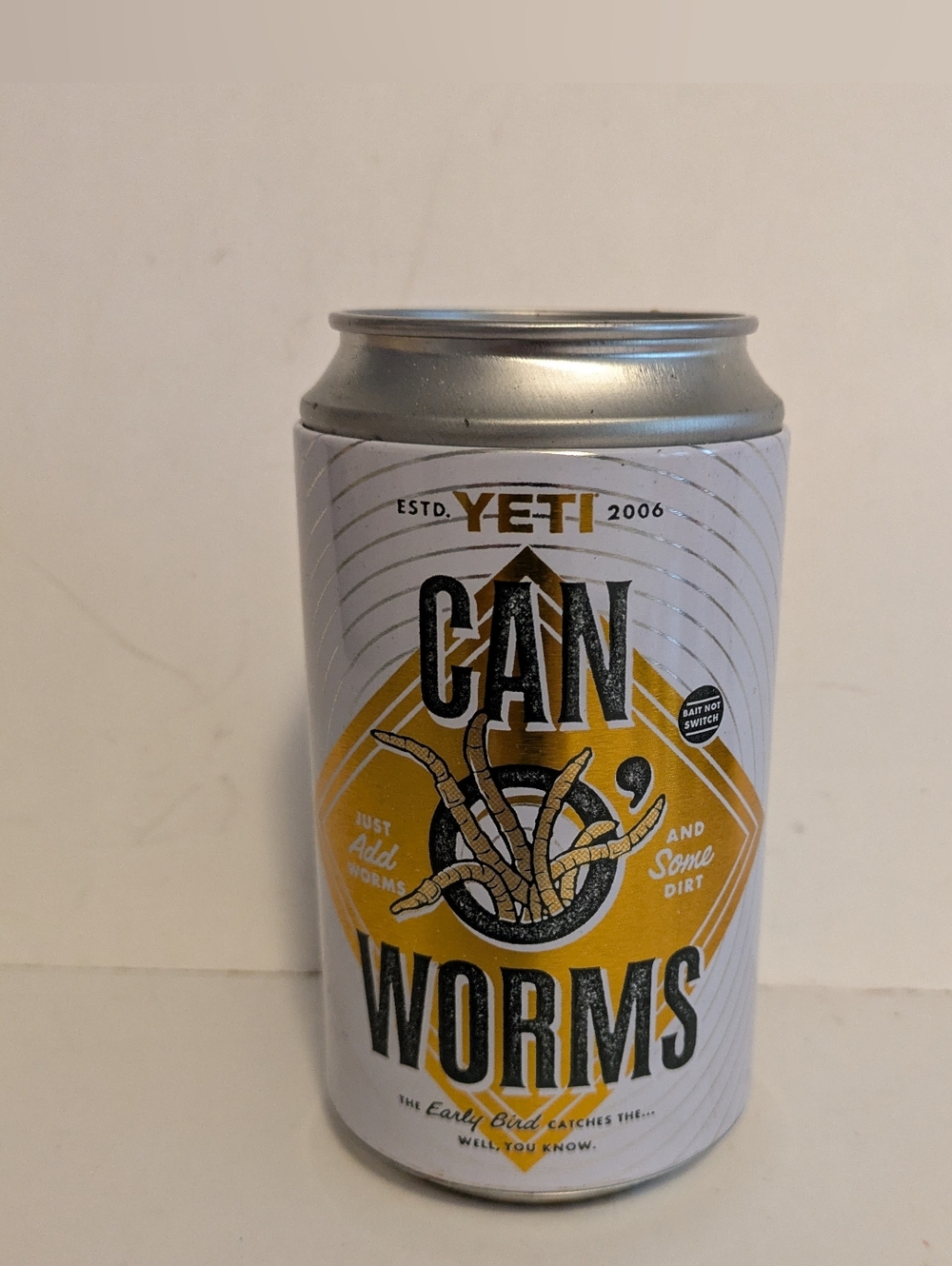Yeti White Gold Can Worms Tin Can Novelty Gift 12 Oz Collectible Aluminum